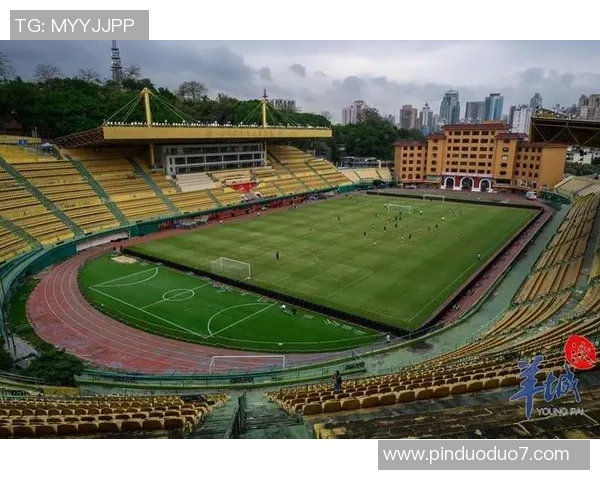 广州足球场全景展示与赛事精彩瞬间回顾